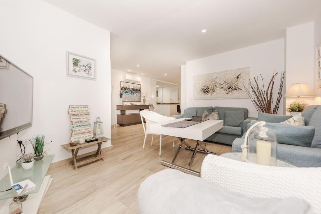 Modern First Line Apartment Almunecar Exterior photo