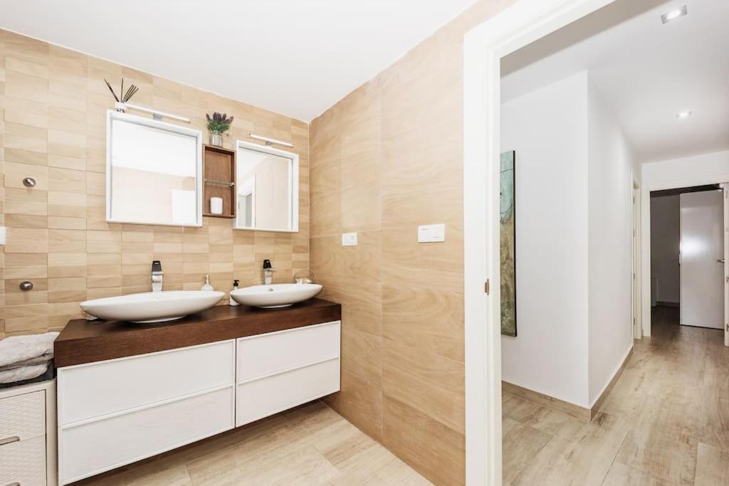 Modern First Line Apartment Almunecar Exterior photo