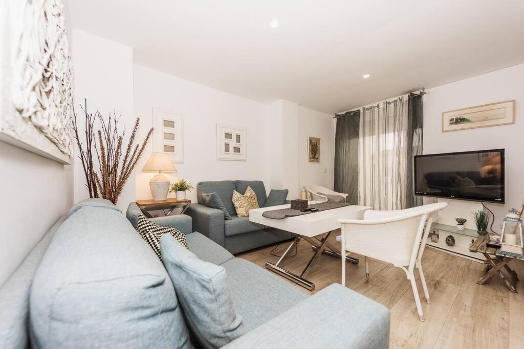 Modern First Line Apartment Almunecar Exterior photo