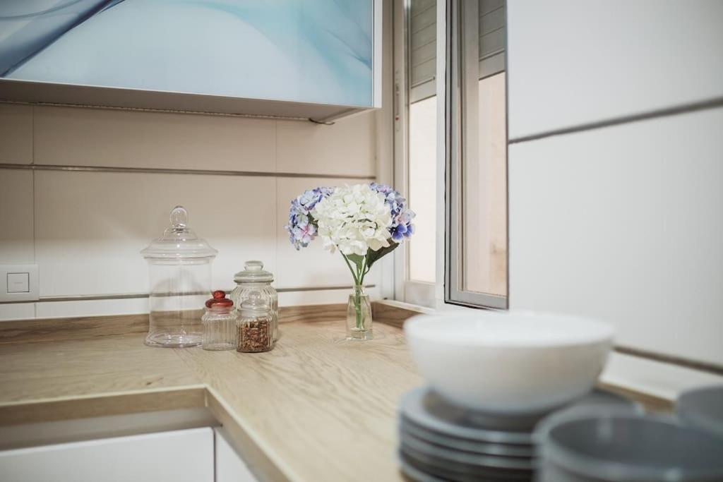 Modern First Line Apartment Almunecar Exterior photo
